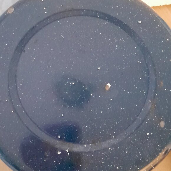 Blue Speckled Enamel Stock Pot with Lid - Picture 6 of 6